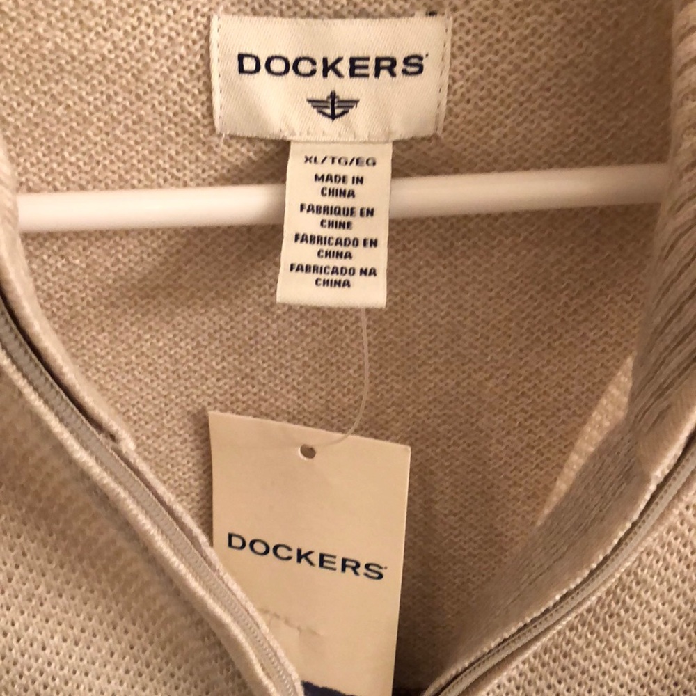 Dockers Qtr Zip Sweater - Picture 3 of 3